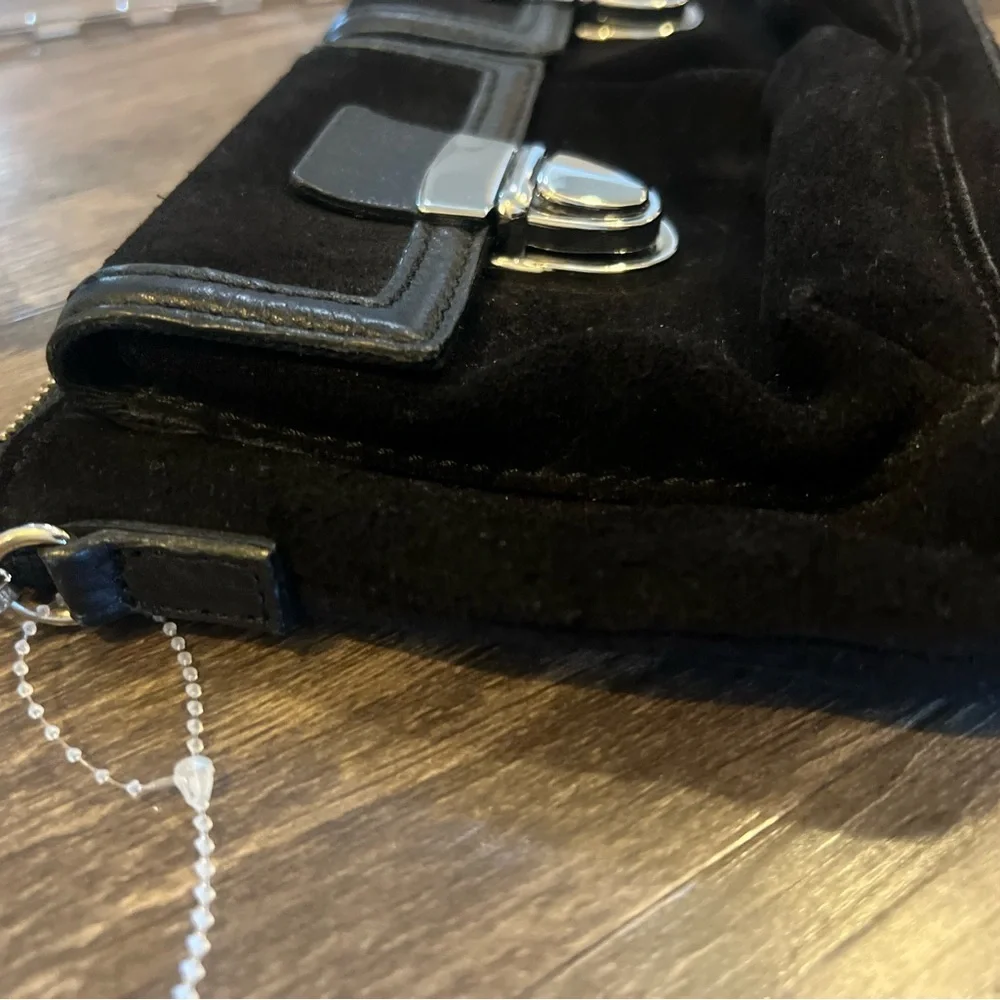 Banana Republic Fall 2003 Black Suede Shoulder Bag Silver Chain Y2K